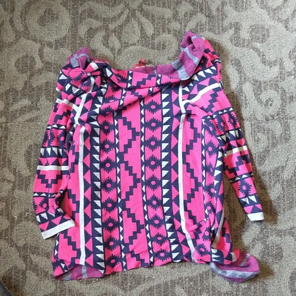 Arizona Jean Sweater - Picture 3 of 3